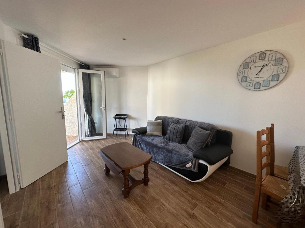 Villa Bas De Climatise Et Wifi 2 Pour 4 Personnes Et Petite Vue *
