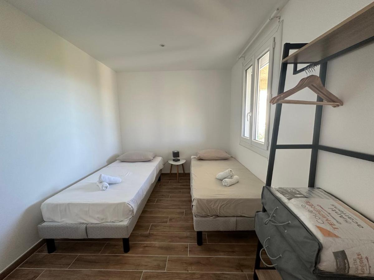 Villa Bas De Climatise Et Wifi 2 Pour 4 Personnes Et Petite Vue *